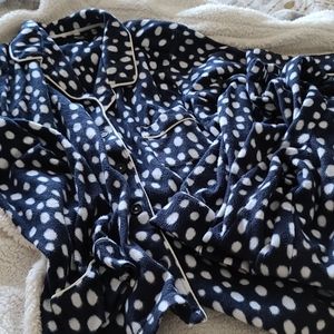 Simply Vera Wang Super Soft Pajama Set